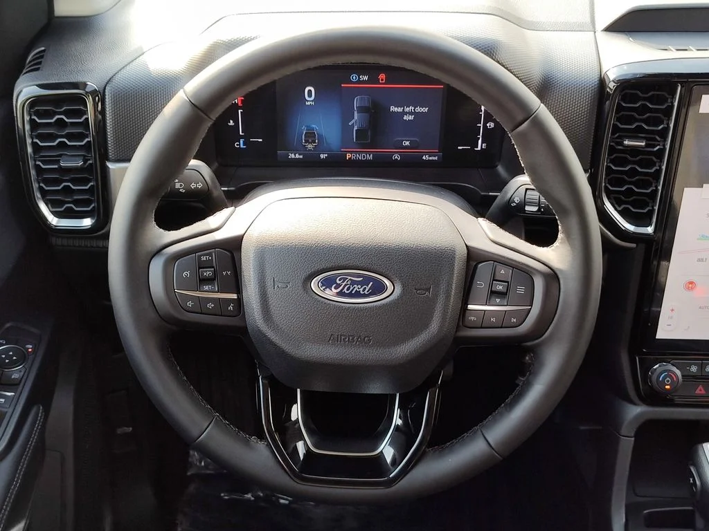 2025 Ford Ranger XLT - Photo 8