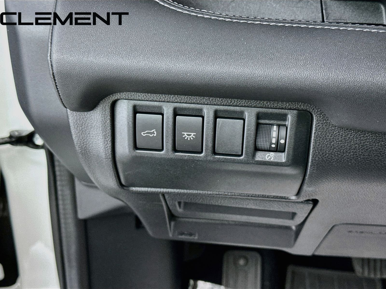 2023 Subaru Ascent Touring - Photo 13