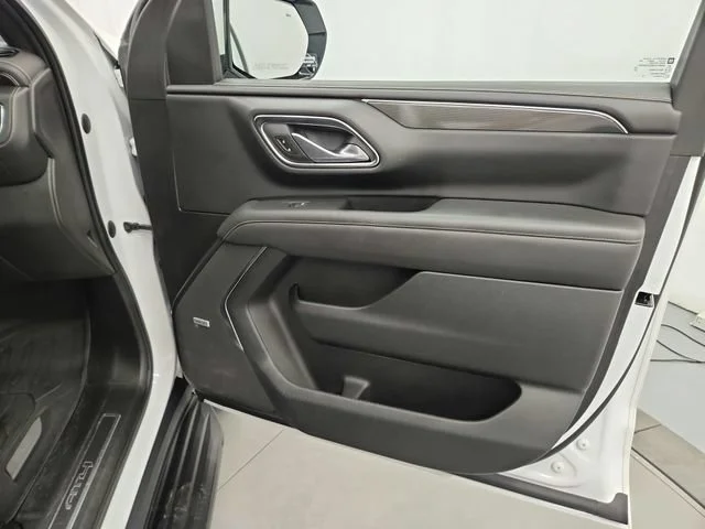 2023 GMC Yukon AT4 - Photo 42