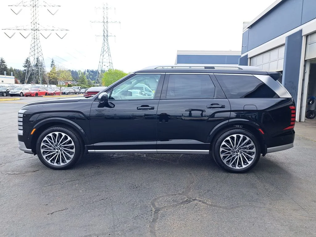 New 2026 Black Hyundai Calligraphy image 2