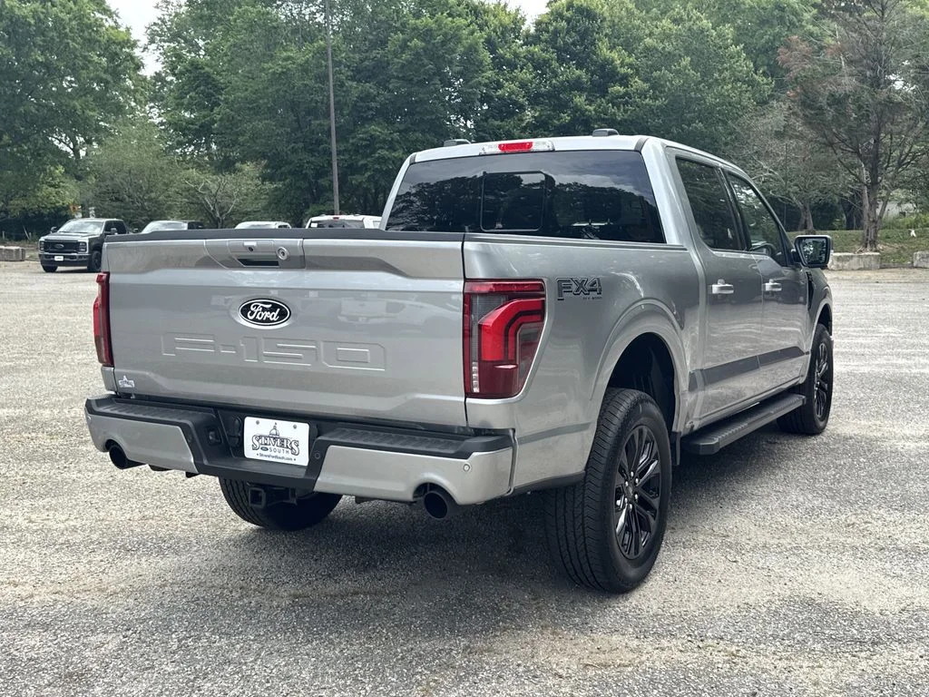 New 2026 Silver Ford Lariat image 7