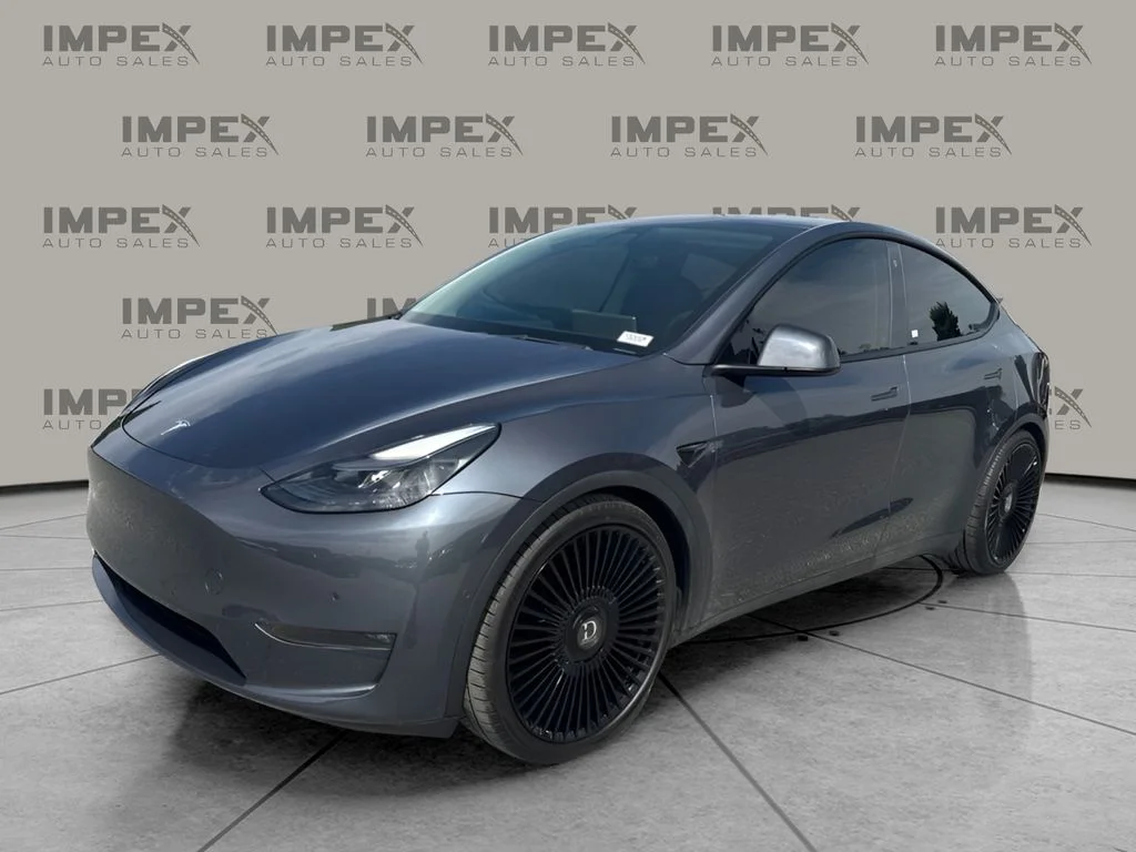 Used 2022 Gray Tesla Performance image 1
