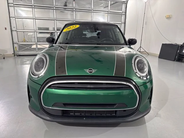 Used 2022 Green MINI Oxford Edition image 2