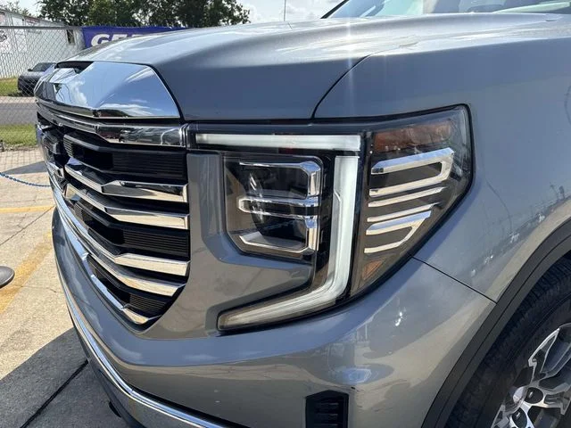 Used 2026 Silver GMC SLT image 2