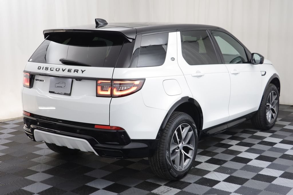 New 2026 Fuji White LAND ROVER Landmark Edition image 20