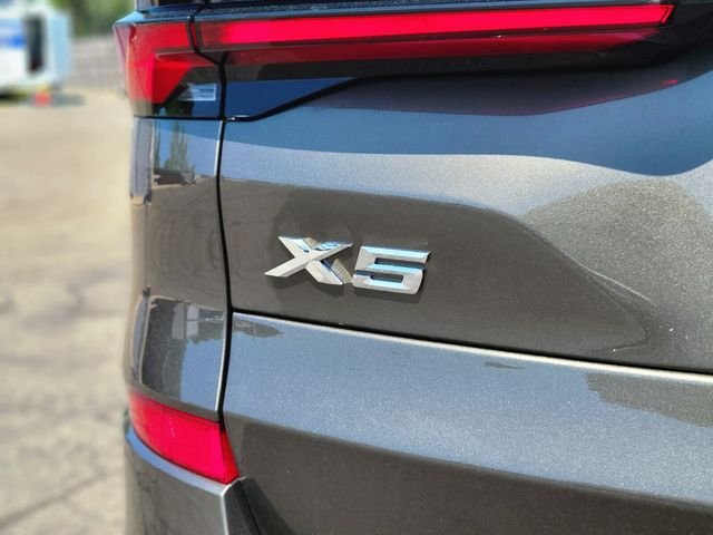New 2026 Green BMW xDrive50e image 11