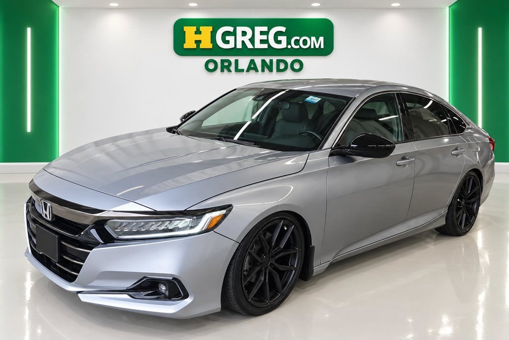 Used 2021 Lunar Silver Metallic Honda Sport image 3