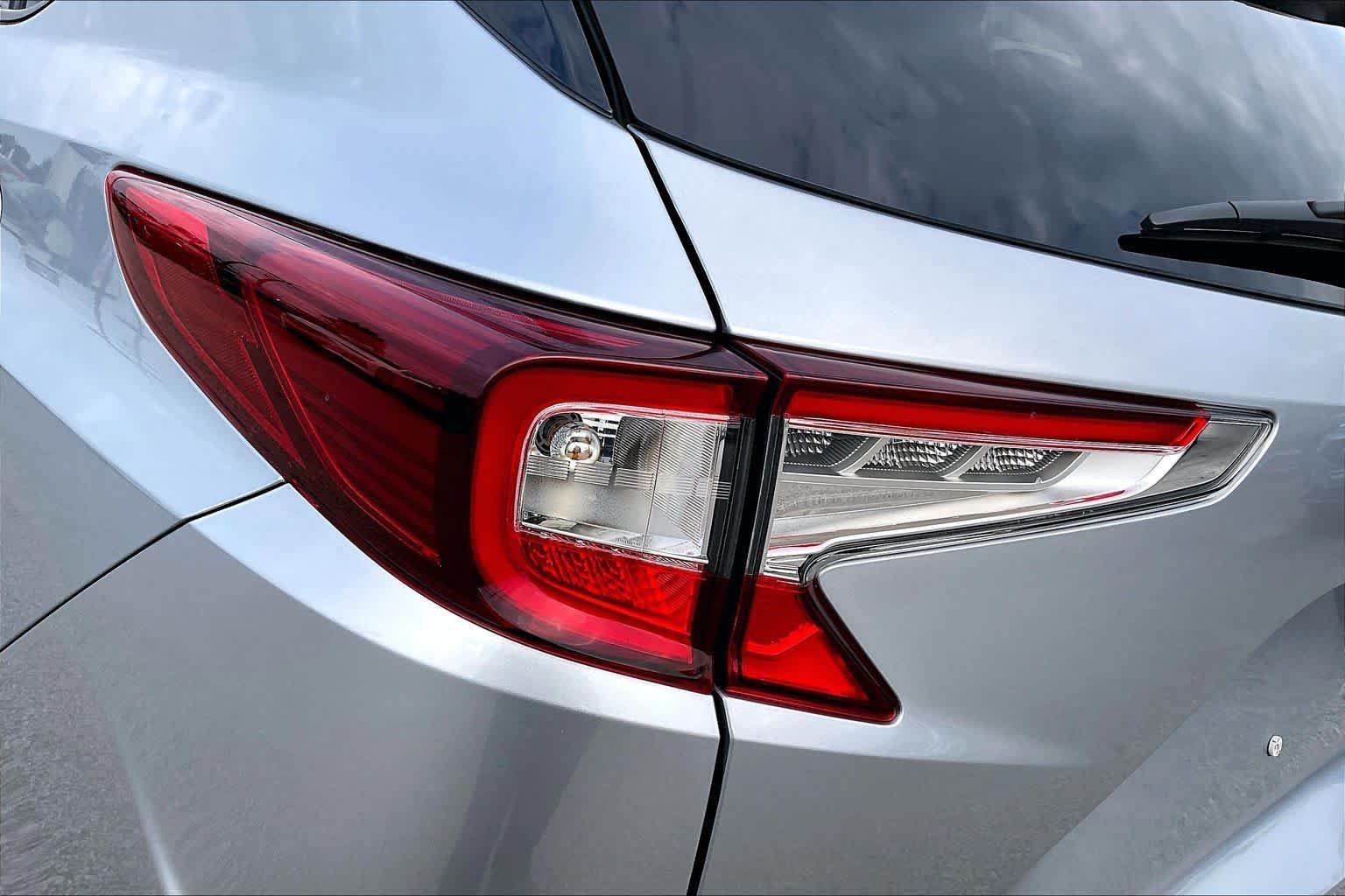 Certified Used 2025 Solar Silver Metallic Acura  image 26