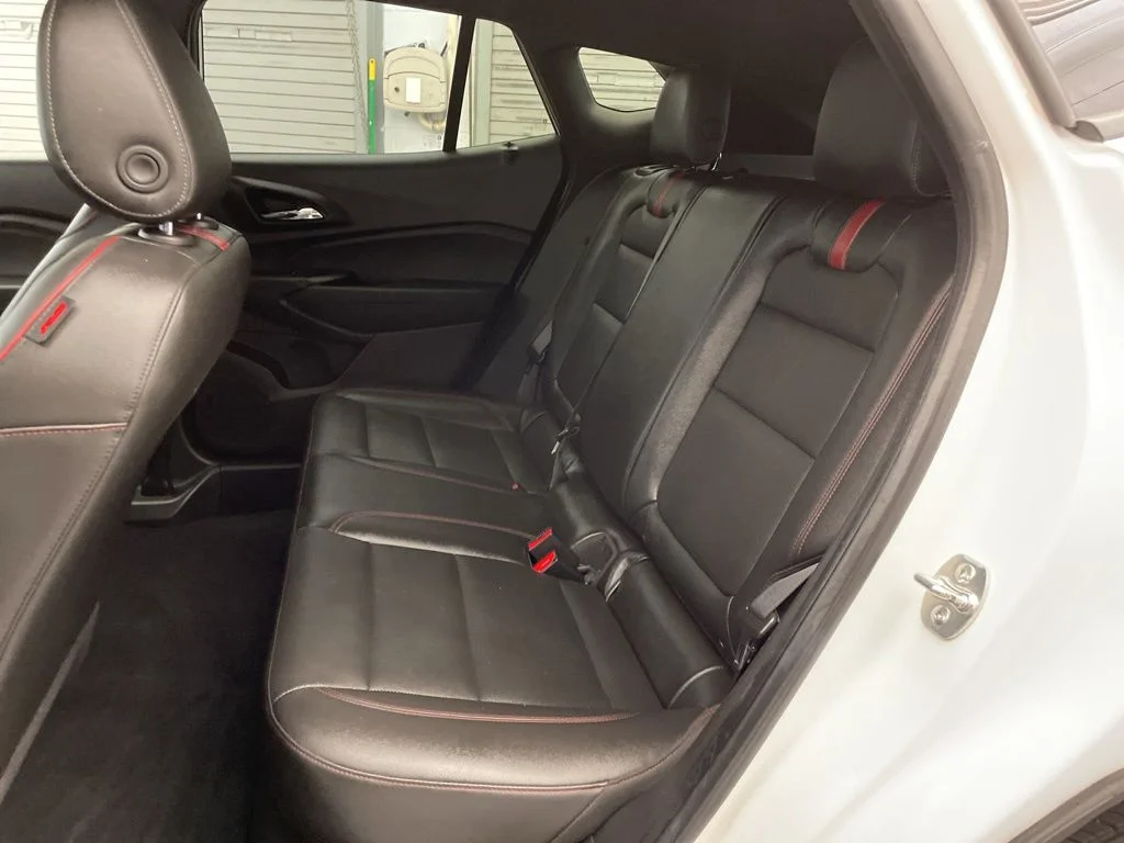Used 2024 White Chevrolet 2RS image 22