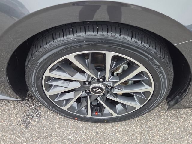 Used 2022 Gray Hyundai Limited image 17