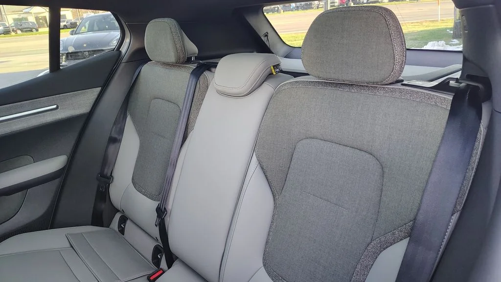 2026 Volvo EX30 Plus - Photo 24