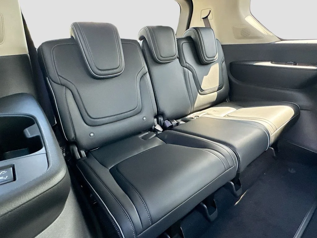 New 2027 DYNAMIC METAL INFINITI Luxe 4WD image 29