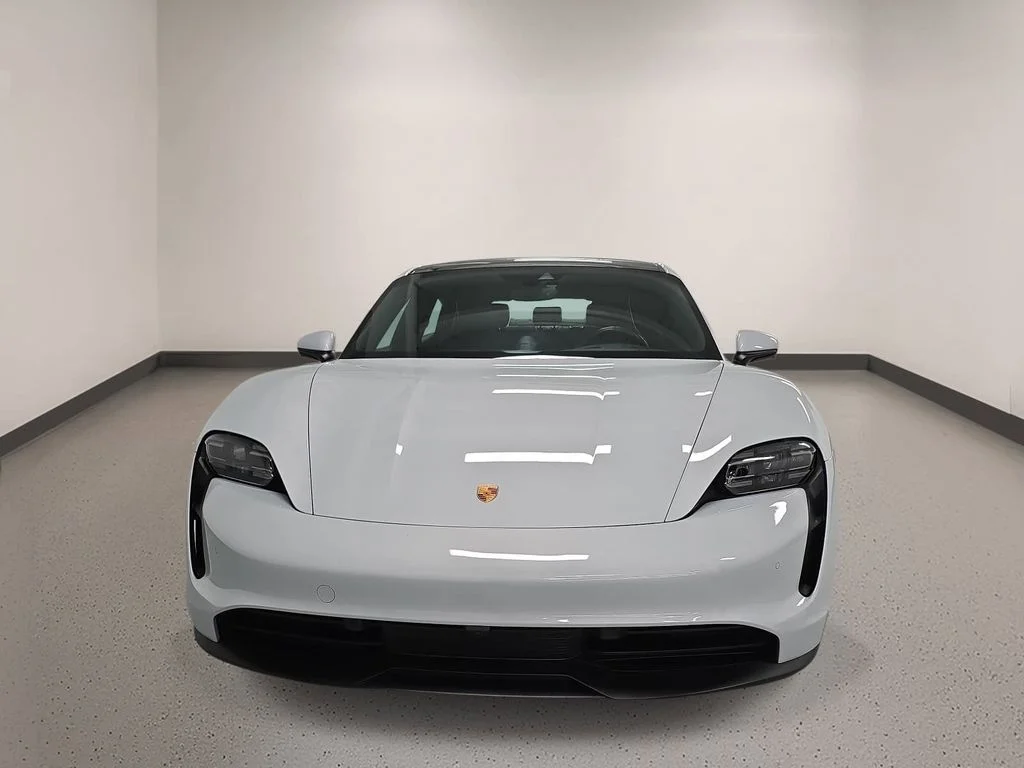 Certified Used 2023 Off-white Porsche Base image 9