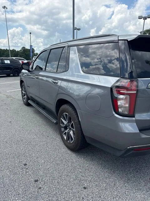 Used 2021 Gray Chevrolet Z71 image 5