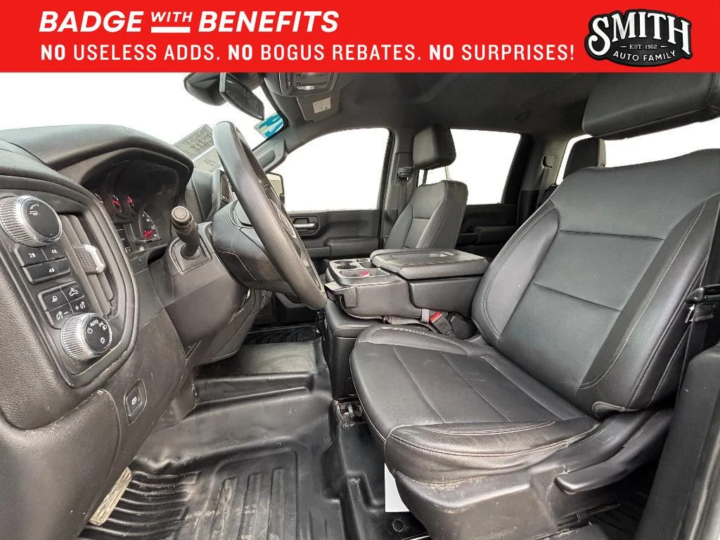 Used 2024 Summit White GMC Pro image 9