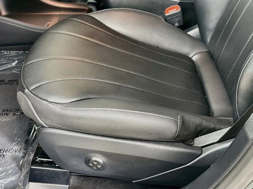 Used 2024 Black Mercedes-Benz 350+ Sedan image 20