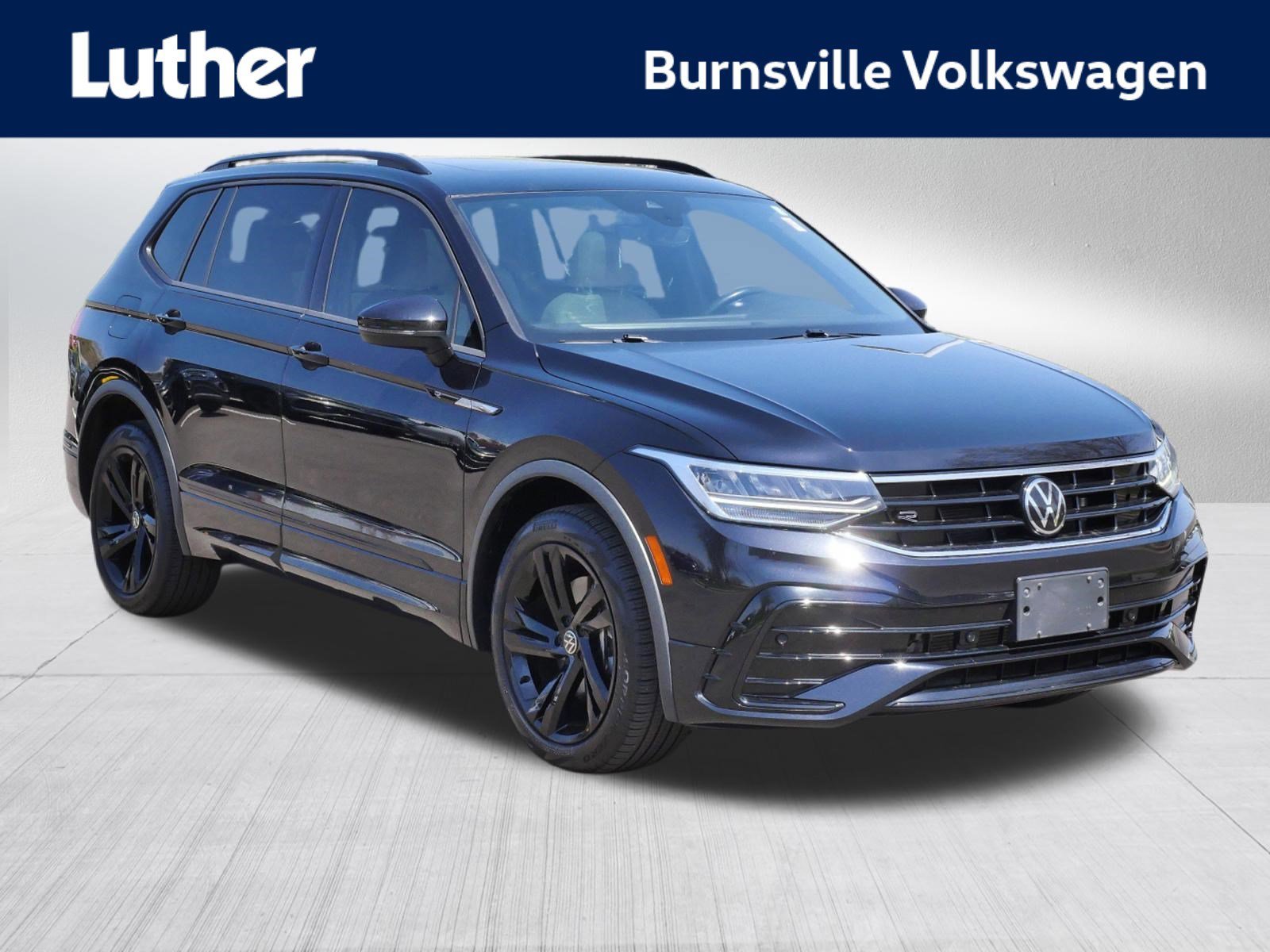 2023 Volkswagen Tiguan SE R-LINE BLACK