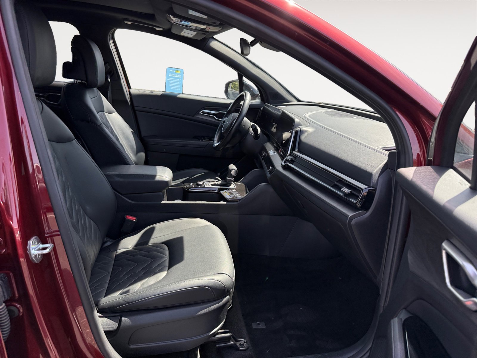 Used 2023 Red Kia X-Line image 19