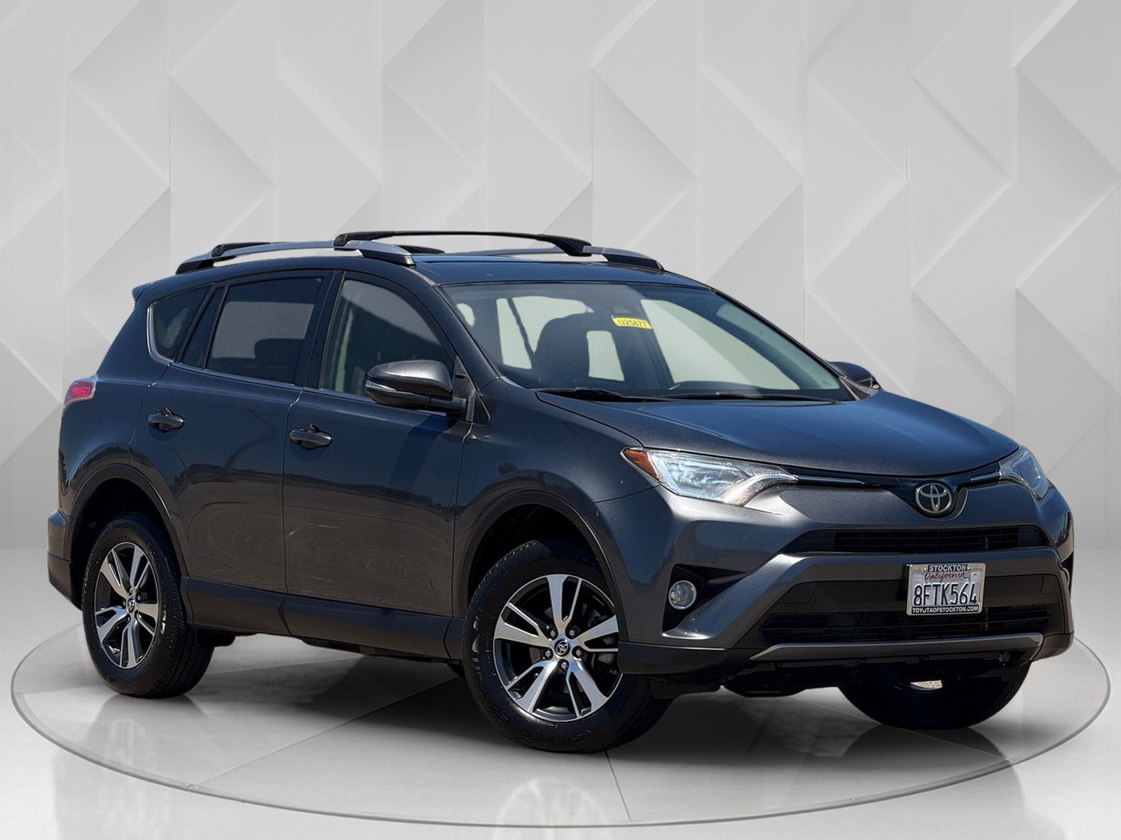 Certified Used 2018 Magnetic Gray Metallic Toyota XLE image 6