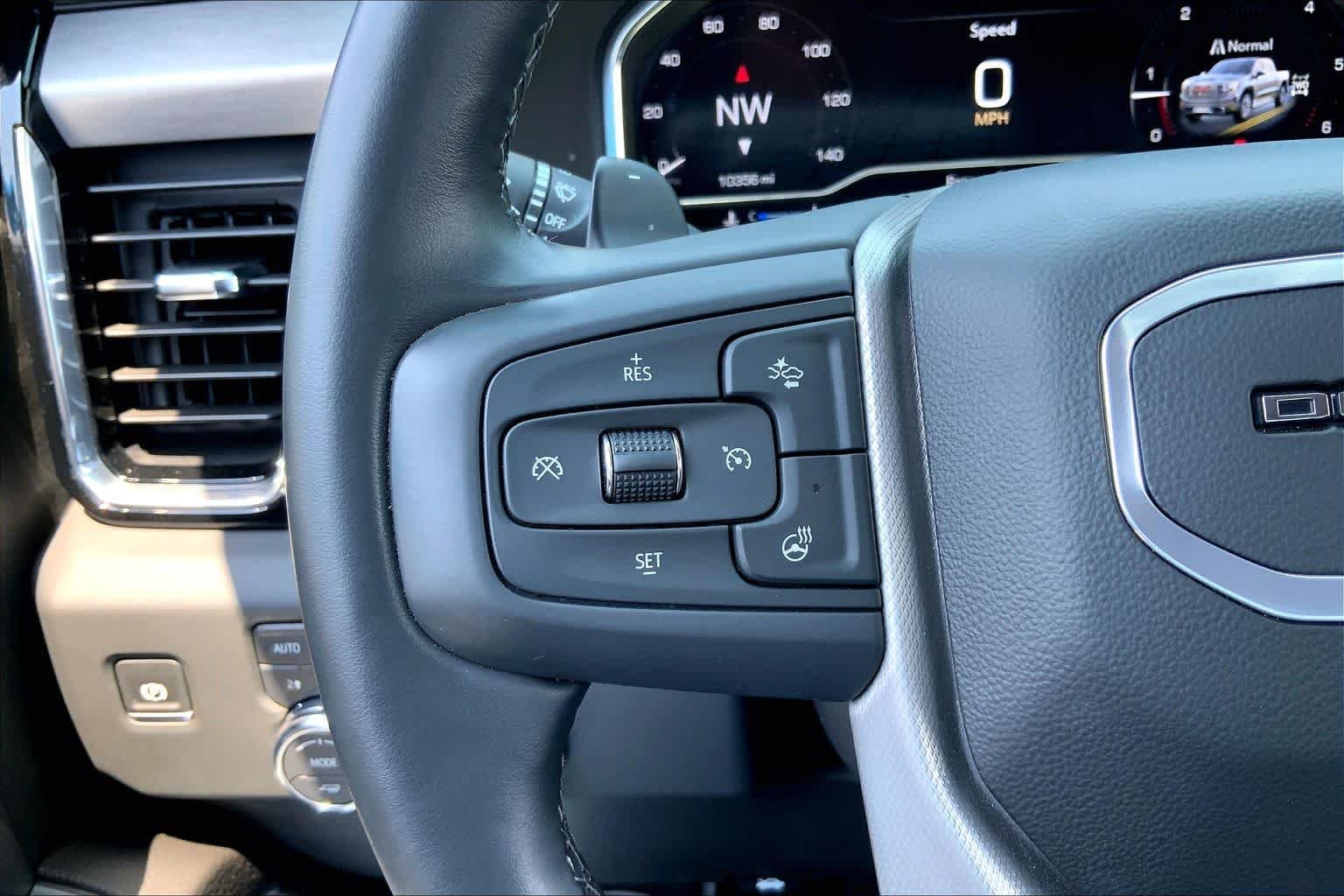 Used 2024 Onyx Black GMC Denali image 24