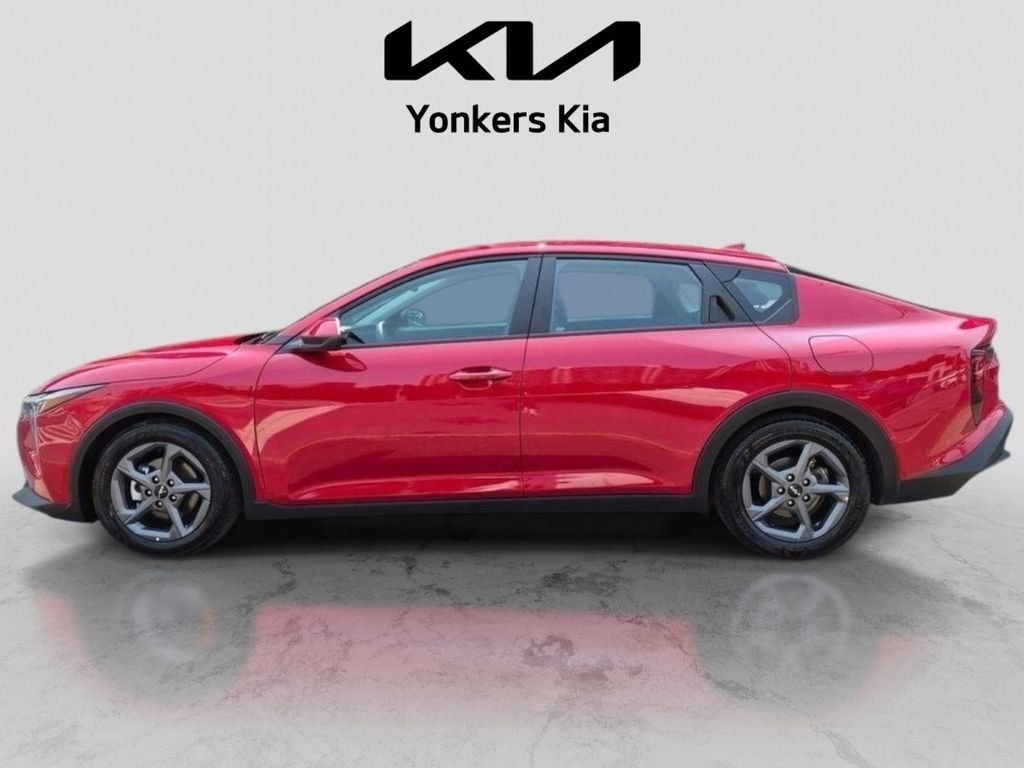 Certified Used 2025 Red Kia LXS image 10