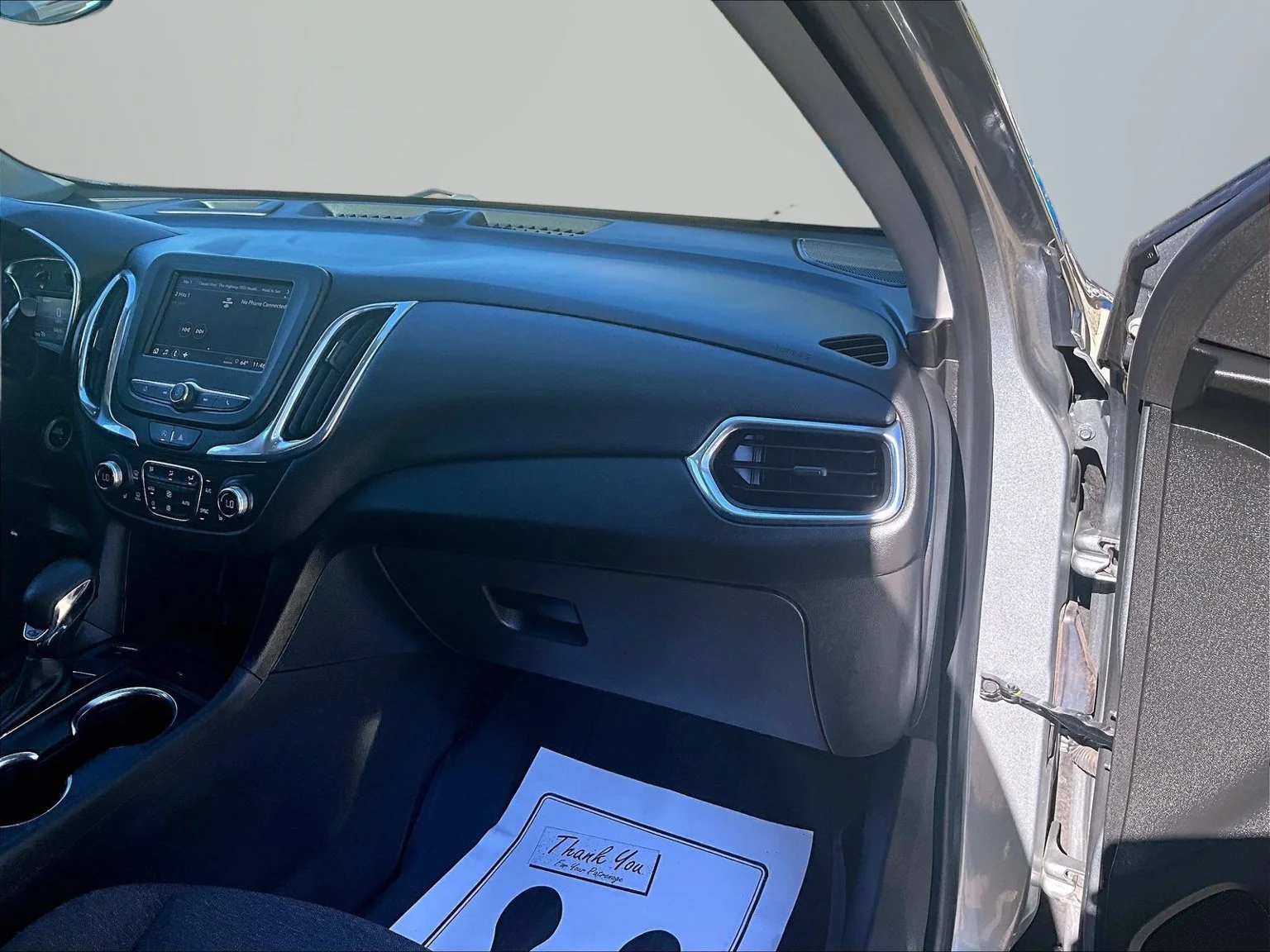 Used 2023 Gray Chevrolet LT image 17