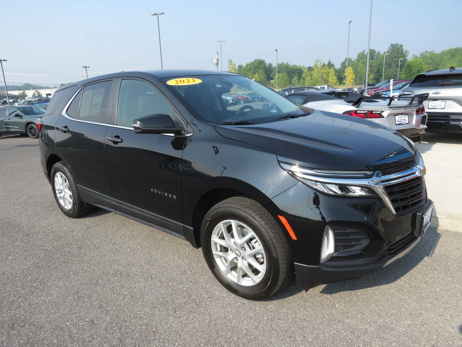 Used 2023 Mosaic Black Metallic Chevrolet LT image 4