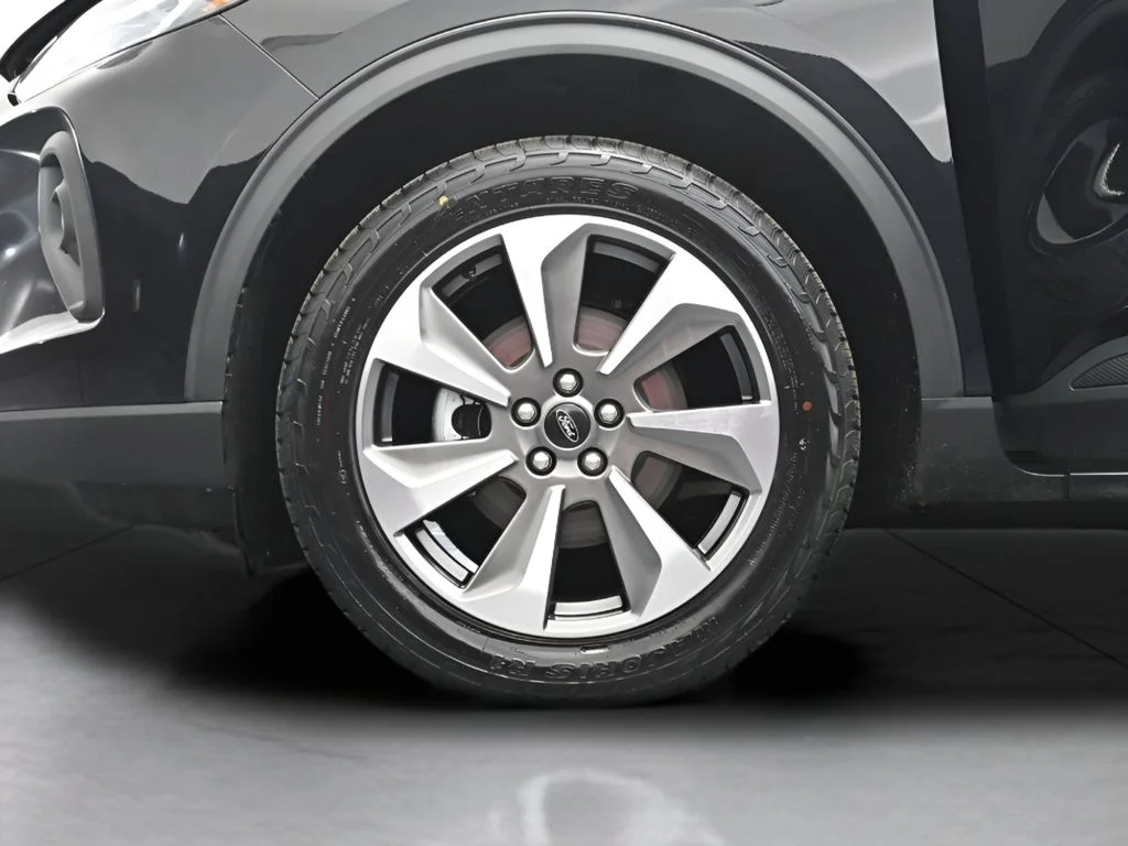 Used 2024 Agate Black Metallic Ford Platinum image 26