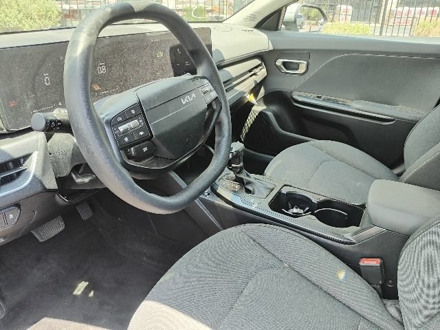 Certified Used 2025 Morning Haze Kia LXS image 17