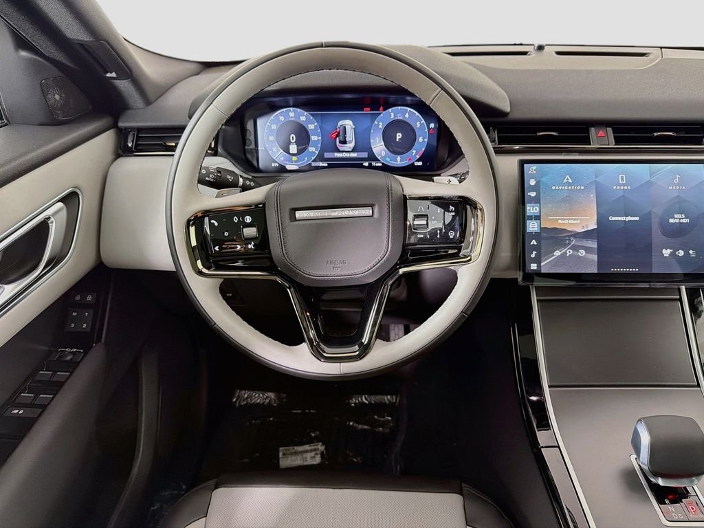 New 2026 Santorini Black Land Rover S image 24