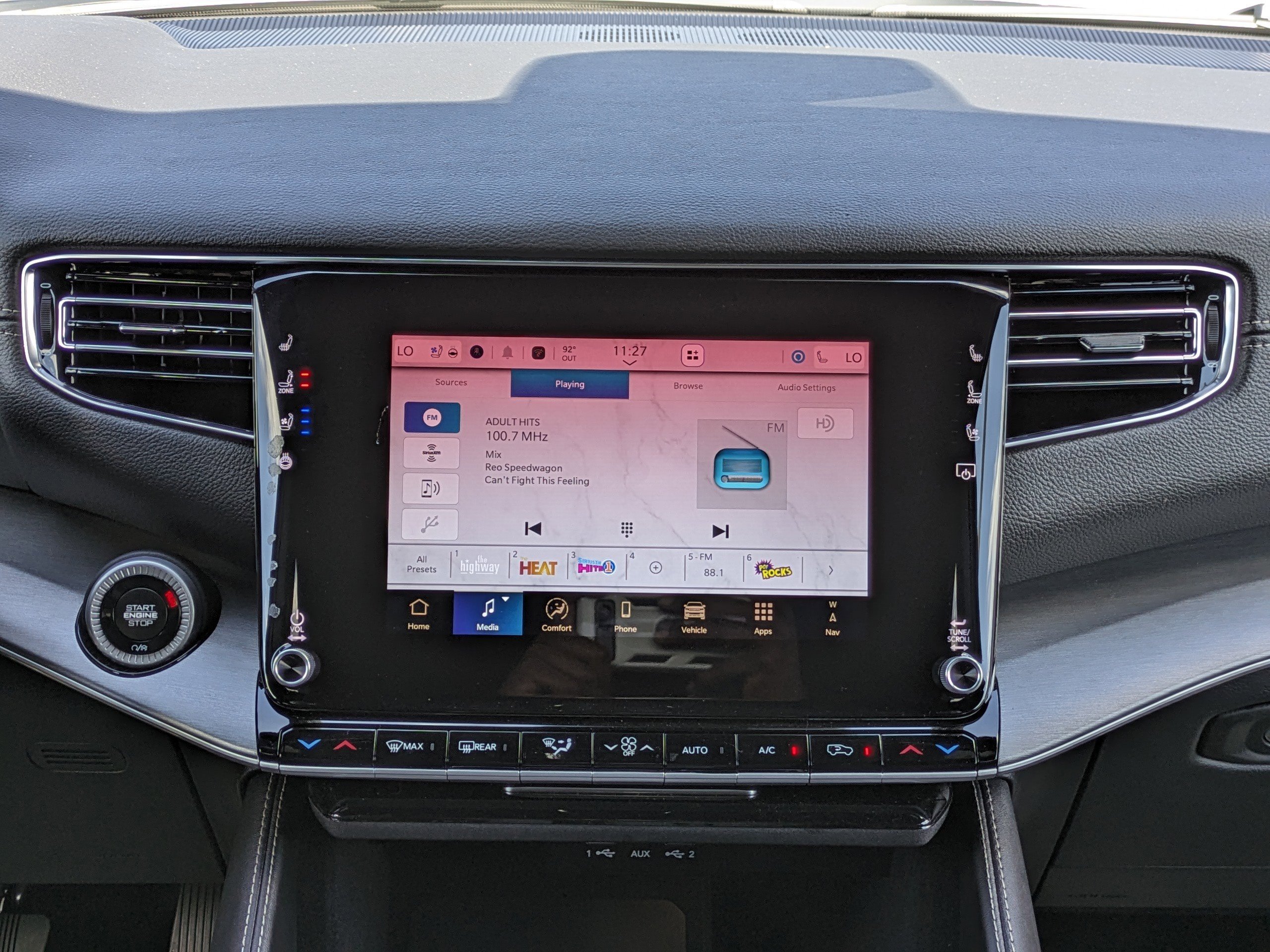 2025 Jeep Wagoneer Series I - Photo 19