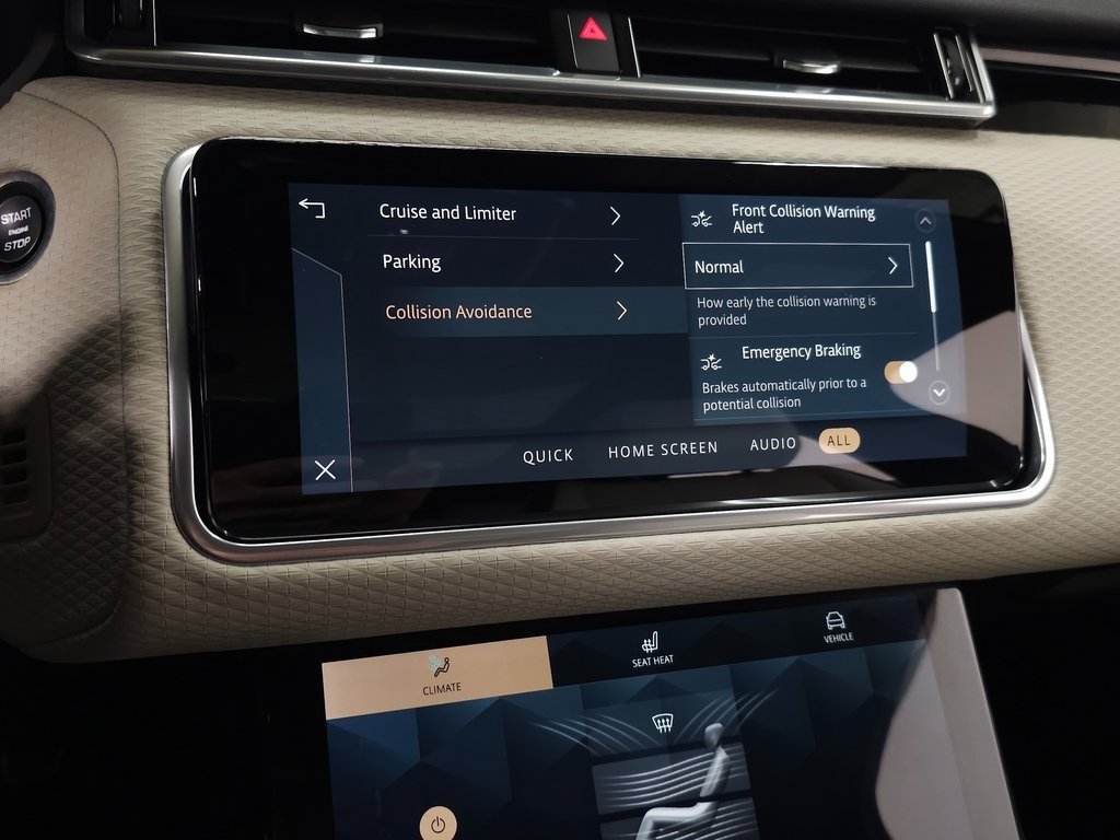 2023 LAND ROVER RANGE ROVER VELAR - Image 23