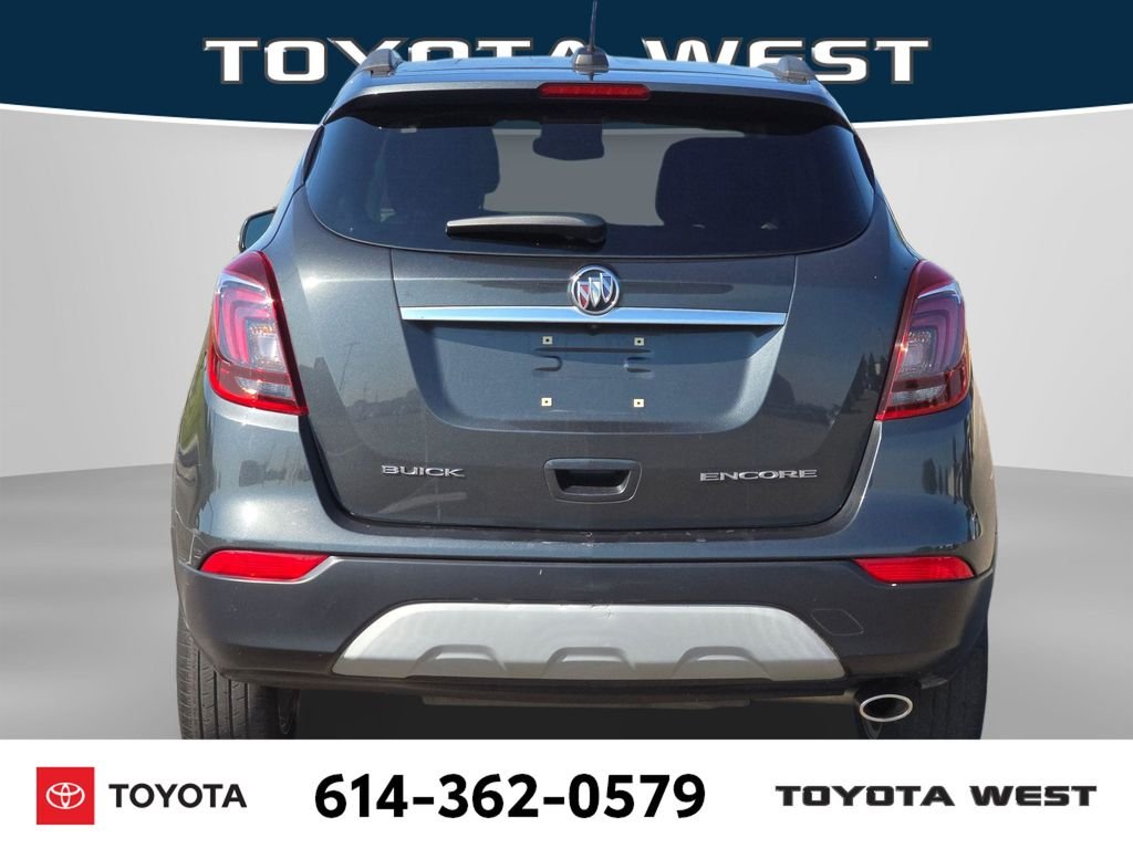Used 2017 Gray Buick Preferred image 9