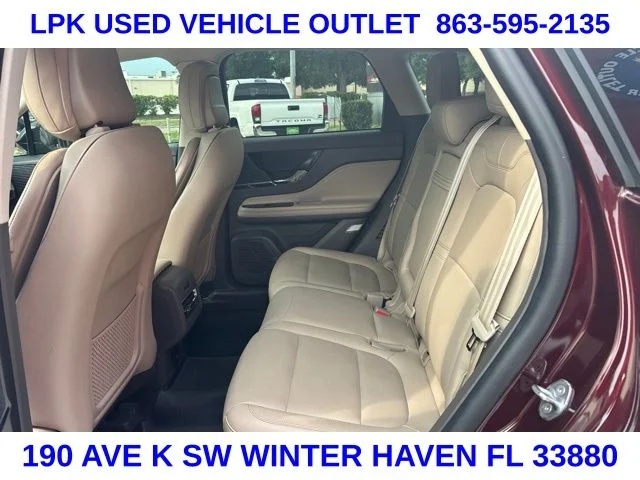Used 2020 Red Lincoln Standard image 11