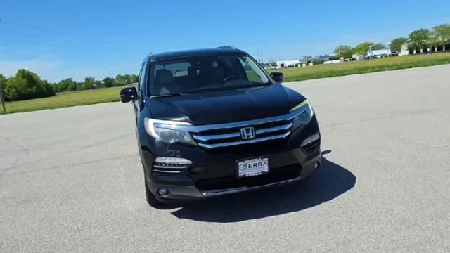 Used 2016 Honda Pilot Touring with VIN 5FNYF6H9XGB035146 for sale in O'Fallon, IL