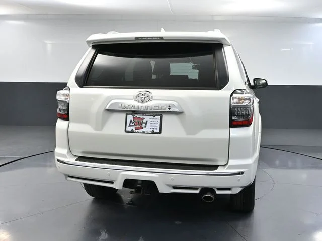 2023 Toyota 4Runner Limited - Photo 7