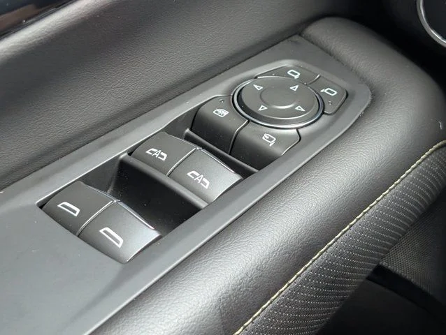 Used 2025 Dark Ash Metallic Chevrolet Premier image 22
