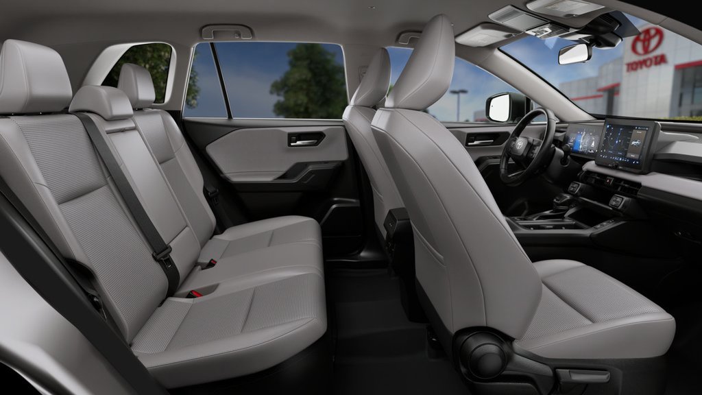 Used 2026  Toyota XLE Premium image 24
