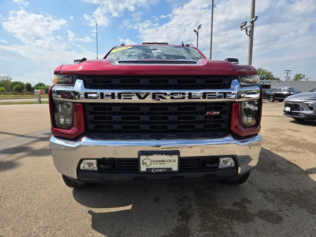 Used 2020 Red Chevrolet LT image 37