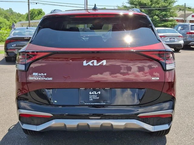 Used 2023 Red Kia SX-Prestige image 6