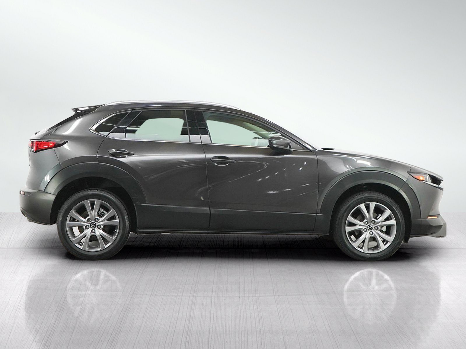 Used 2021 Machine Gray Metallic Mazda Premium image 6