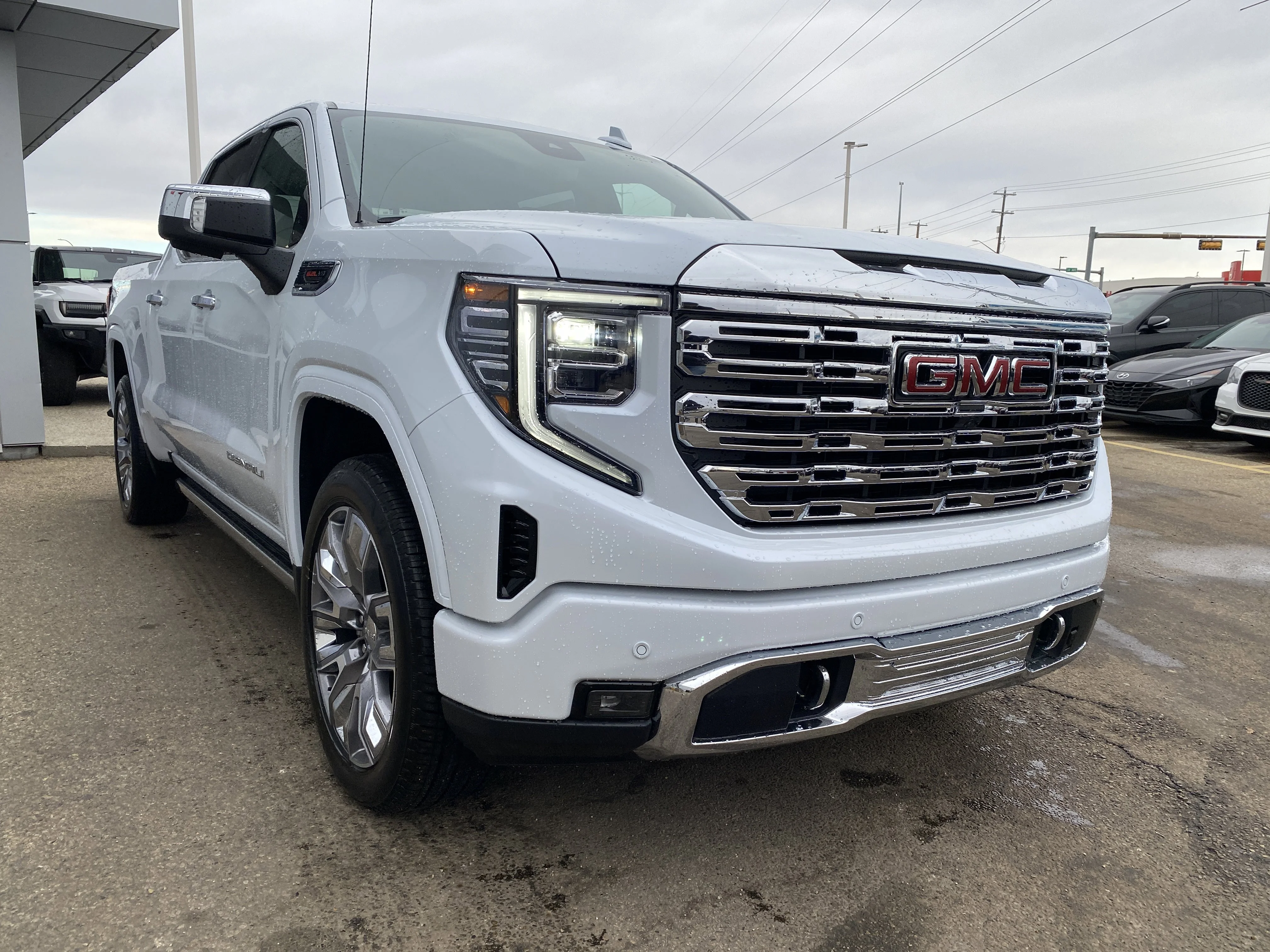 New 2026 GLACIER WHITE TRICOAT GMC Denali image 8