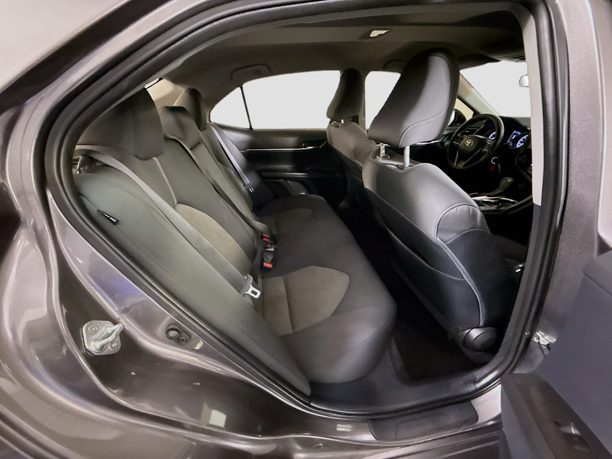 Used 2022 Predawn Gray Mica Toyota LE image 22