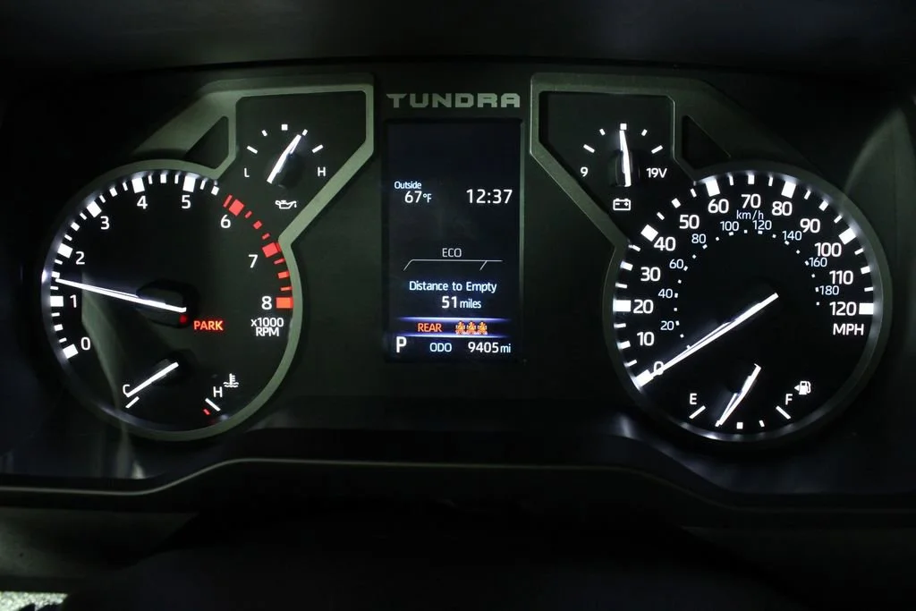 Used 2025 White Toyota SR image 22