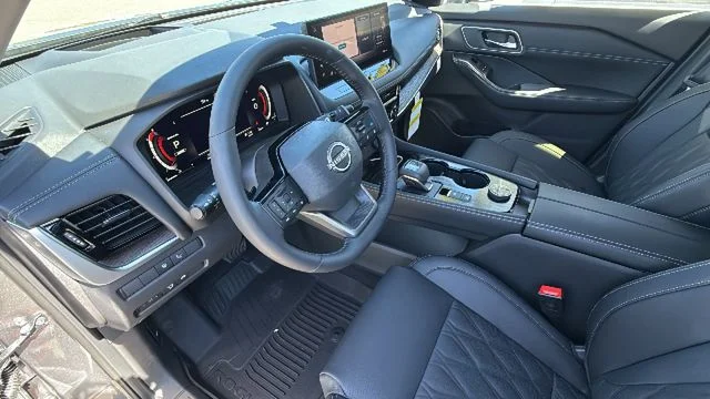 New 2026 Gun Metallic Nissan Platinum image 10