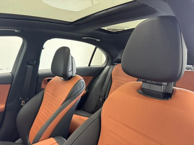 New 2026  Mercedes-Benz C 300 image 5