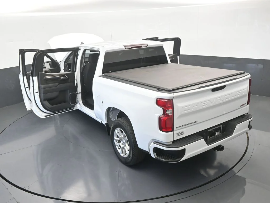 Used 2023 Summit White Chevrolet RST image 66