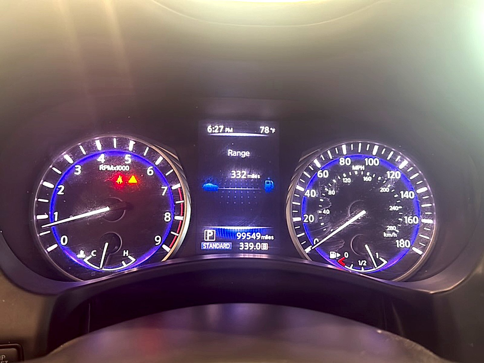 Used 2018 Majestic White INFINITI 3.0t LUXE image 10