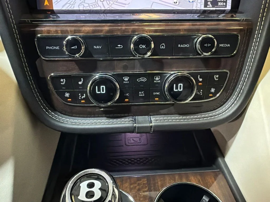 Used 2023 Black Bentley Azure image 22