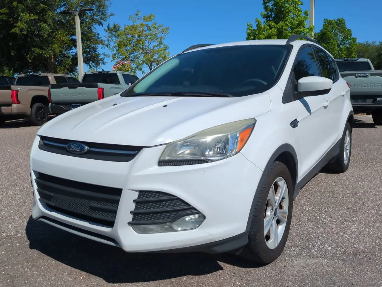 Used 2016 Ford Escape SE with VIN 1FMCU0GXXGUB31262 for sale in Wesley Chapel, FL